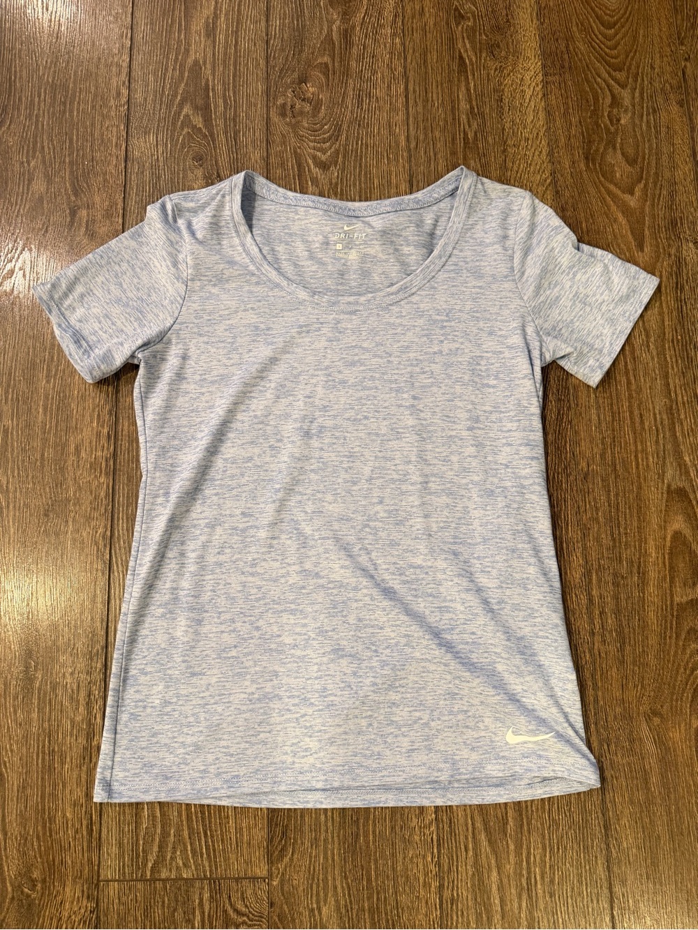 Nike Women’s Heather Light Blue Scoop Neck Dri-FIT Tee